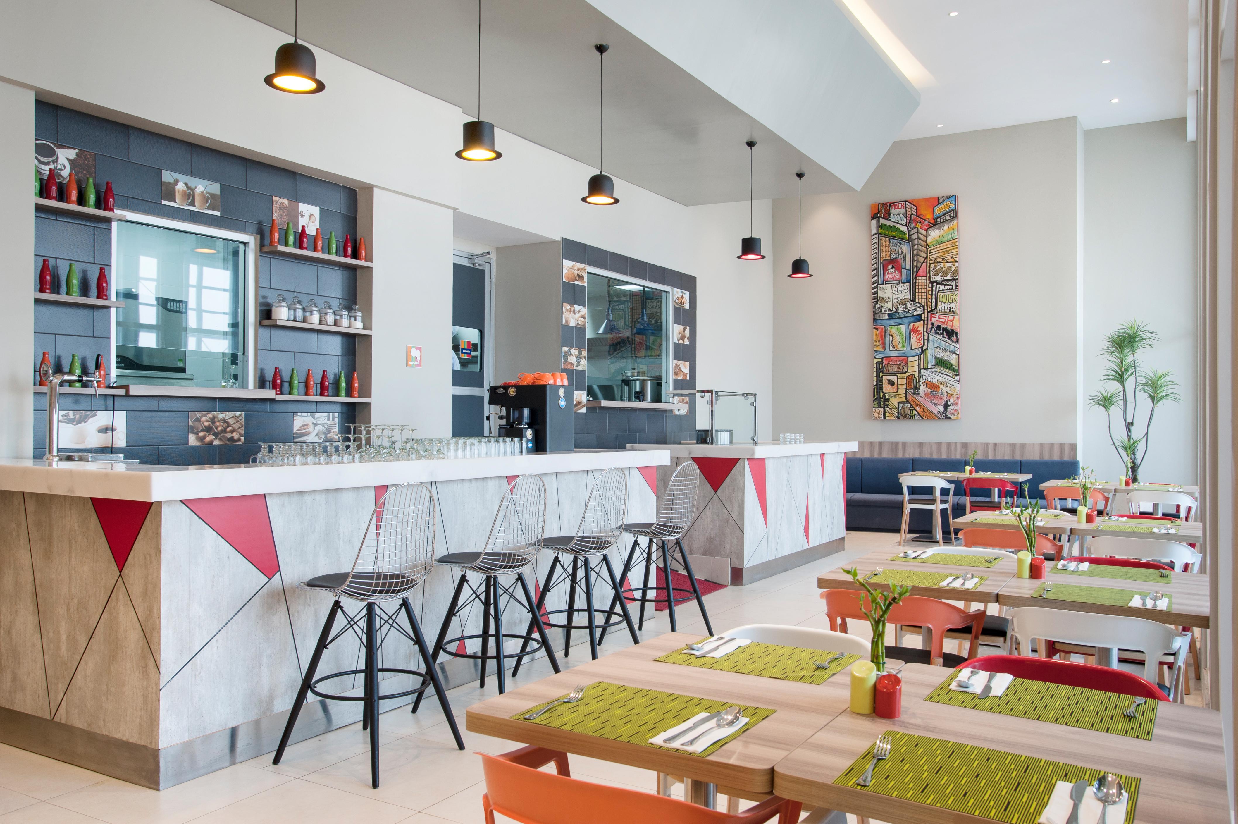 Ibis Styles Jakarta Mangga Dua Square Extérieur photo