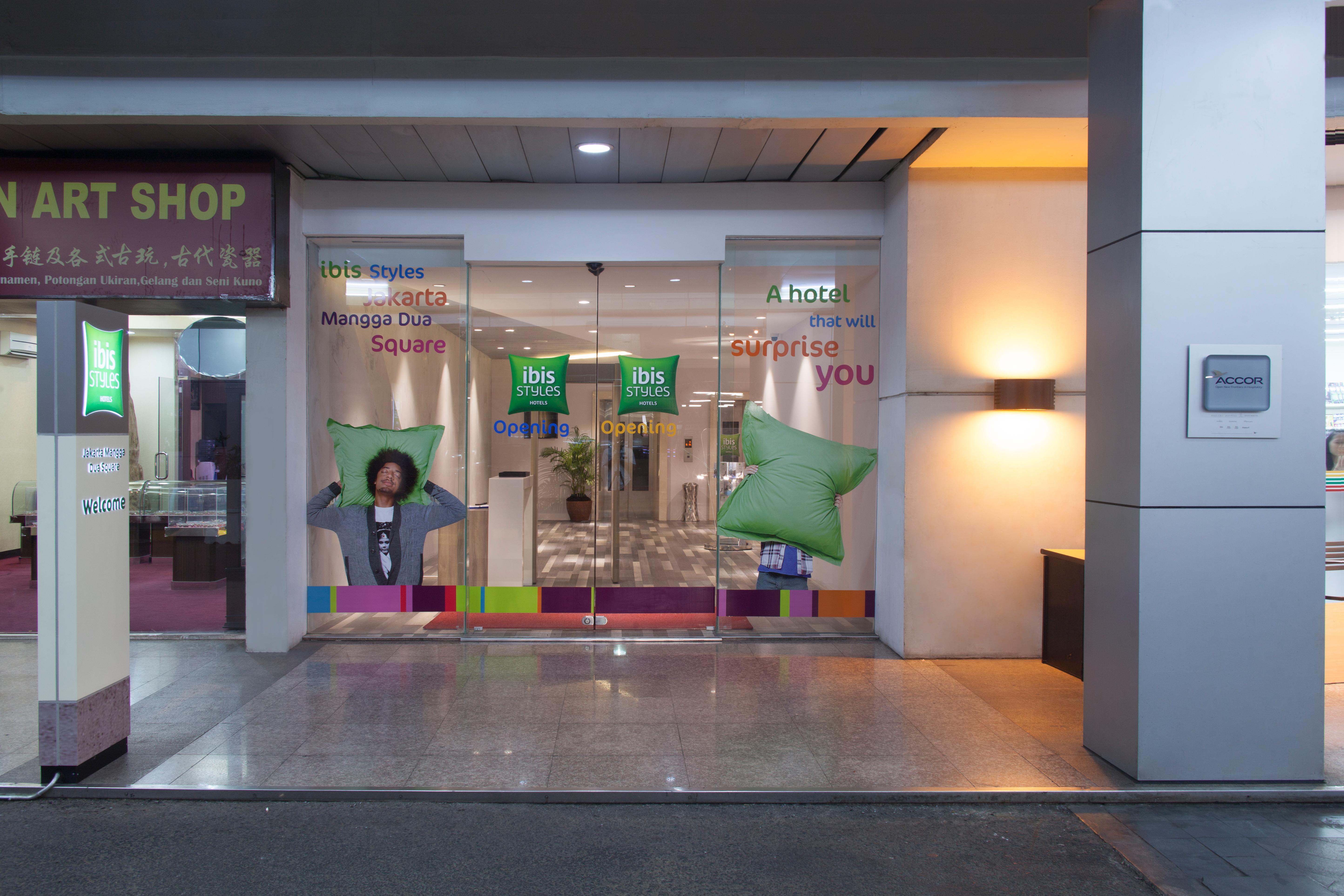 Ibis Styles Jakarta Mangga Dua Square Extérieur photo