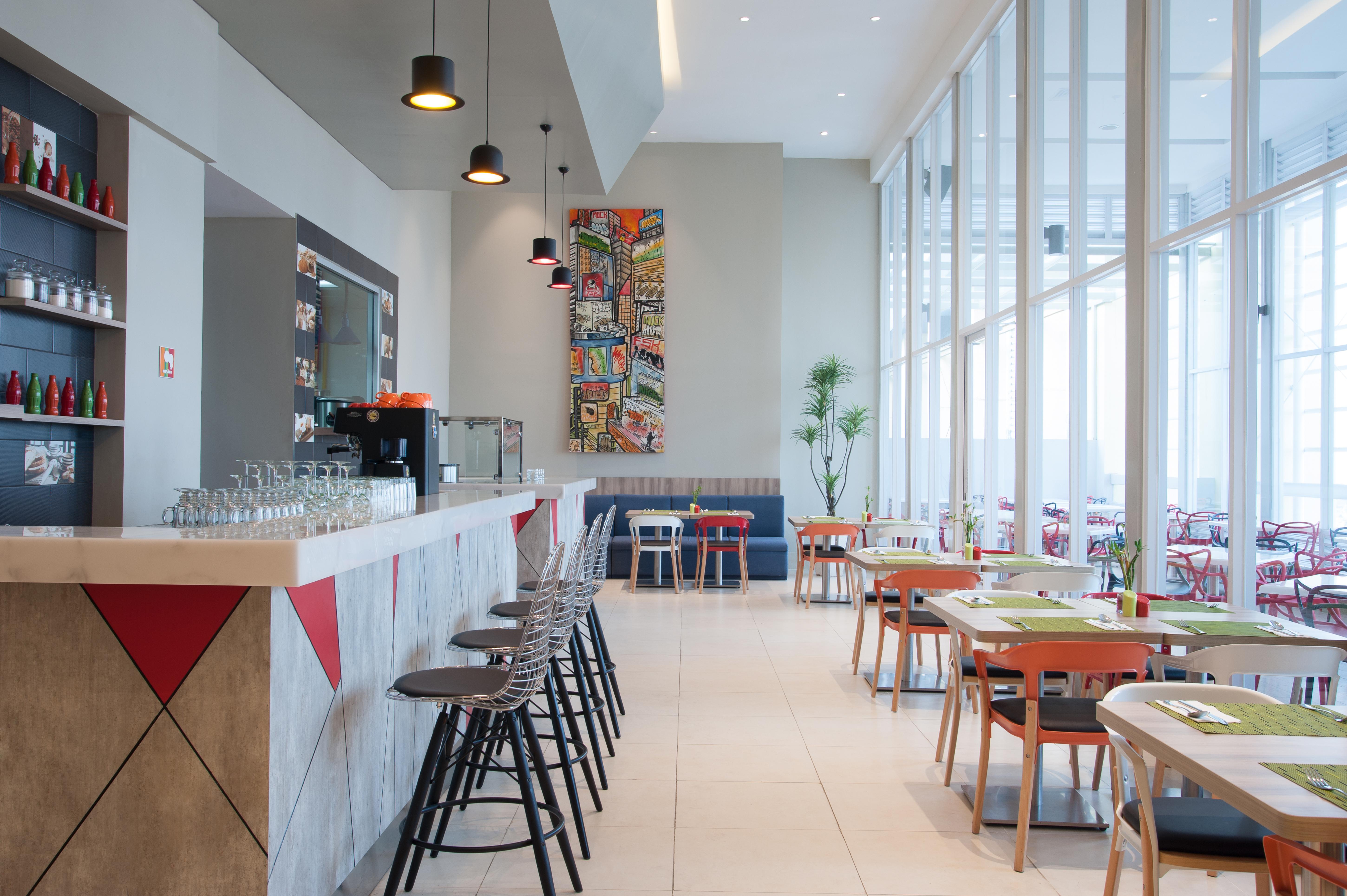Ibis Styles Jakarta Mangga Dua Square Extérieur photo