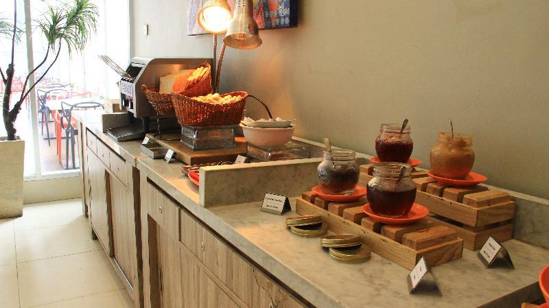 Ibis Styles Jakarta Mangga Dua Square Extérieur photo